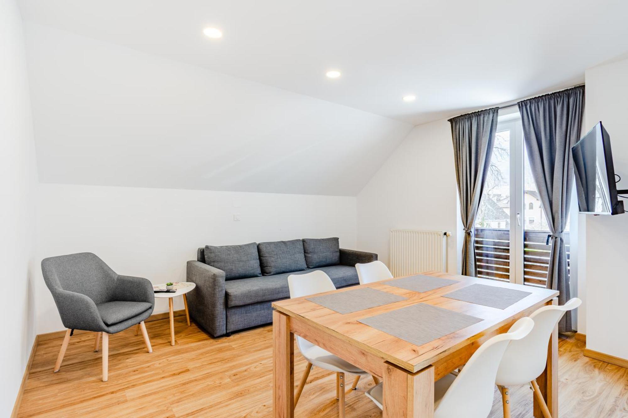 Apartments Skok With Rafting And Free Parking Bovec Oda fotoğraf